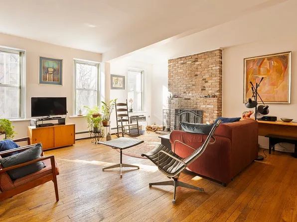 533 E 6th St APT 3, New York, NY 10009