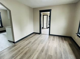 6521 Decatur St, Omaha, NE 68104