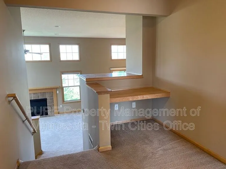 3152 Legacy Ln — Photo 4
