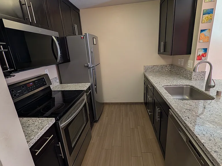 6400 Christie Ave #2107 — Photo 11