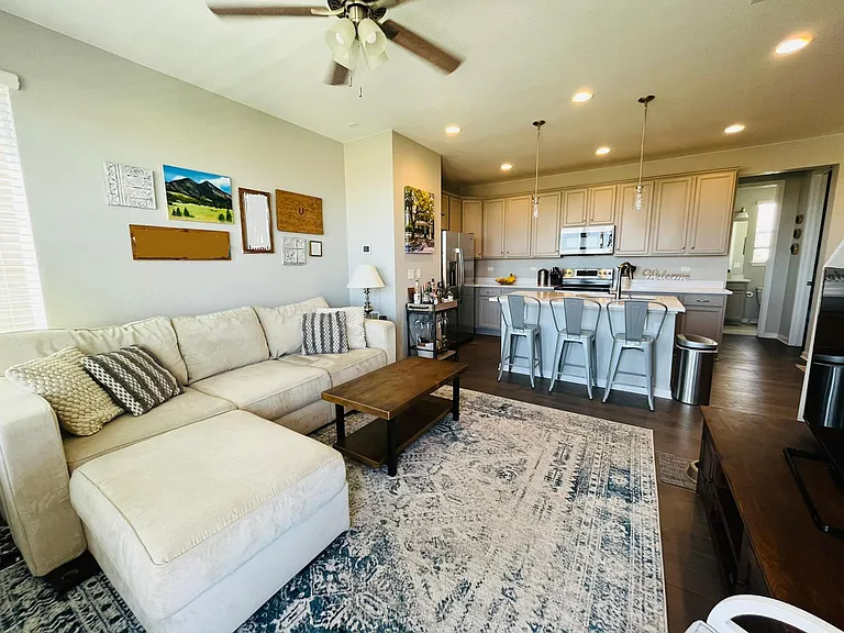 11910 Skyview Ln — Photo 4