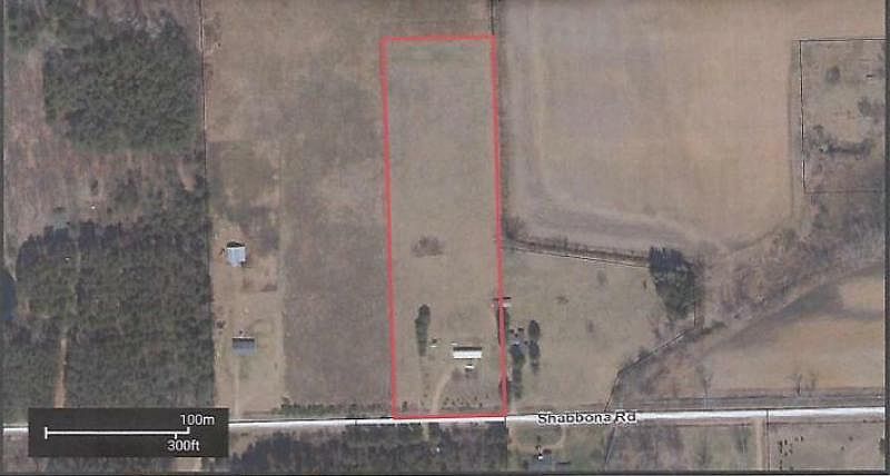 2nd image of 4897 Shabbona Rd