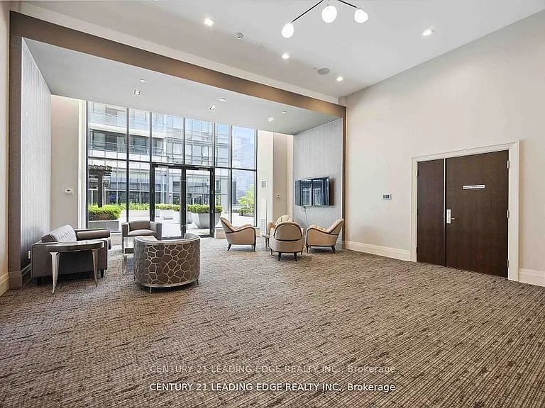 460 Adelaide St E #633 — Photo 18