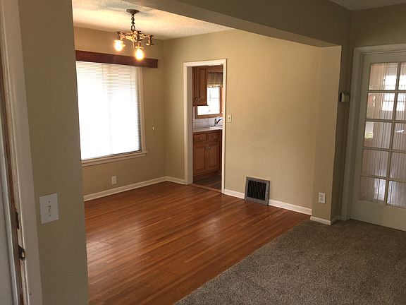 2nd image of 1027 W Glass Ave
