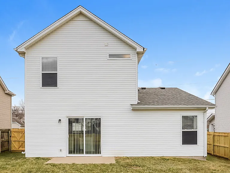 4052 Longfellow Dr — Photo 17