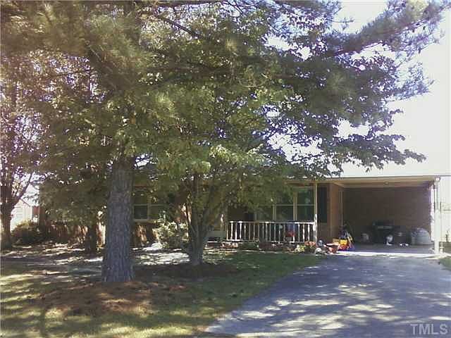 2nd image of 1621 Crockers Nub Rd