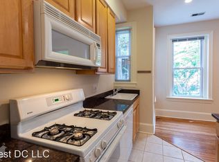 1423 R St NW APT 103, Washington, DC 20009