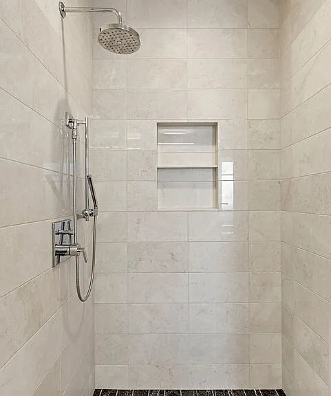900 W Olympic Blvd #47G — Photo 35