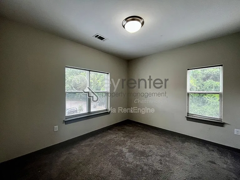 782 Riverfront Pkwy #321 — Photo 14