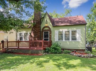 2410 40th Pl, Des Moines, IA 50310