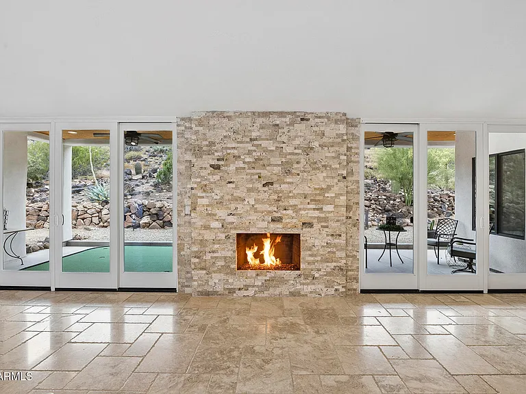 14436 N Coral Gables Dr — Photo 37