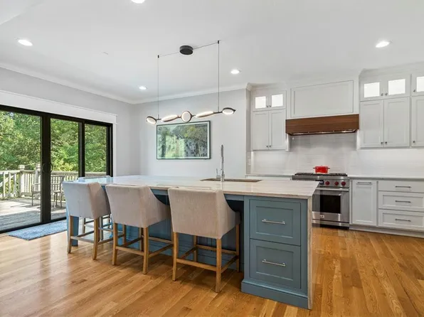 8507 N Barberry Ave, Kansas City, MO 64153