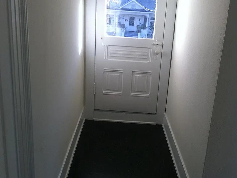 1215 W 30th St #3 — Photo 3