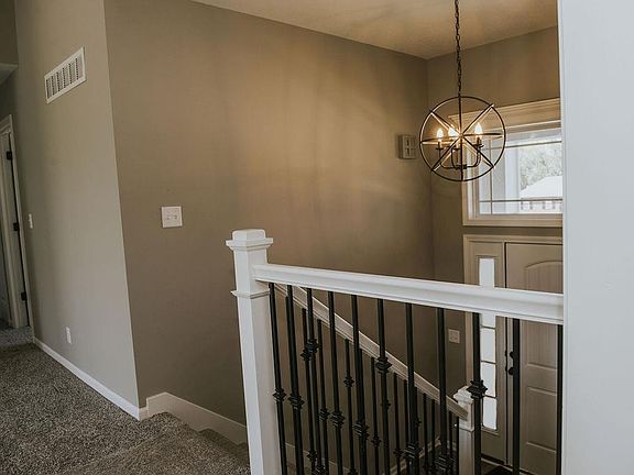 5th image of 19305 E Lynchburg Place North Pl