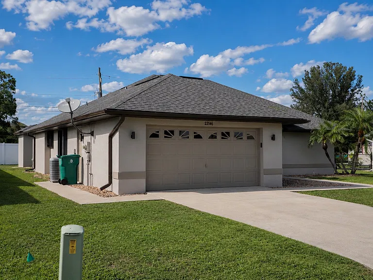 23146 Ambassador Ave — Photo 3