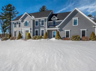 19 Strawberry Fields Rd, Granby, CT 06035