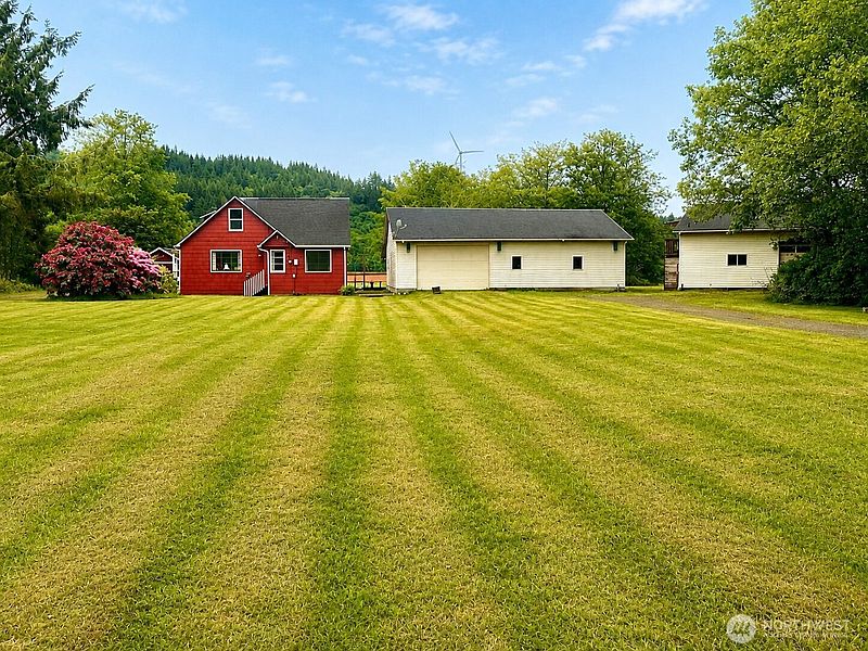 2nd image of 2154 Cranberry Road