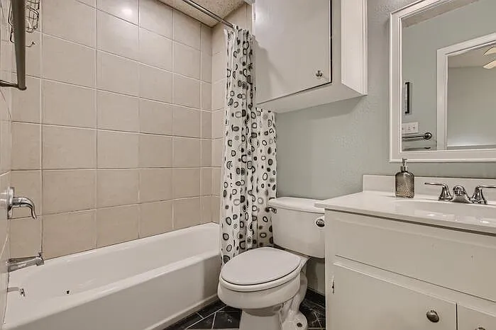 5107 Leralynn St #304 — Photo 18