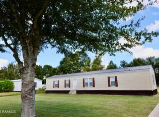 1061 Melrose Dr, Breaux Bridge, LA 70517