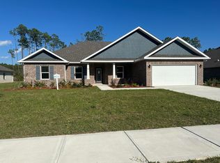 983 Coastal Breeze Dr, Freeport, FL 32439