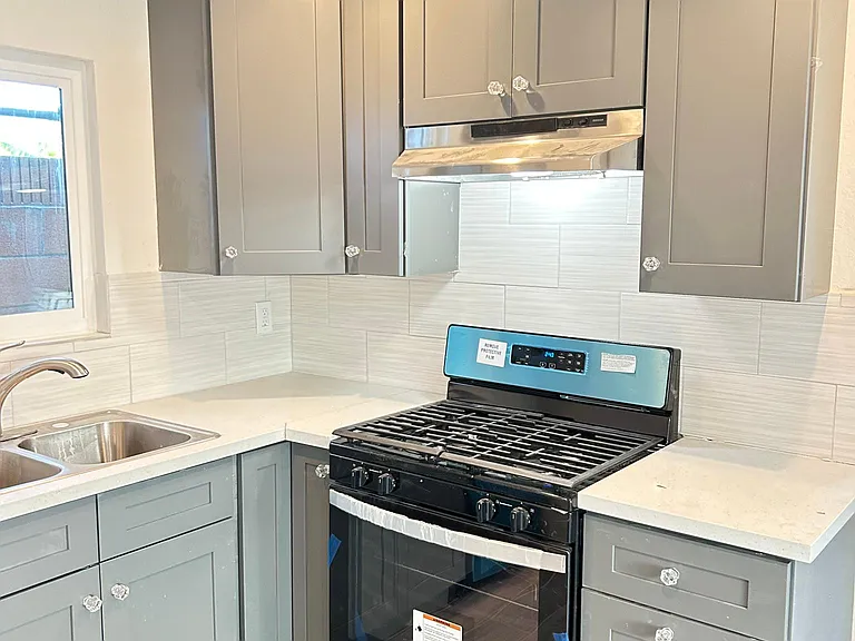 12008 E Olive St #12008 — Photo 2