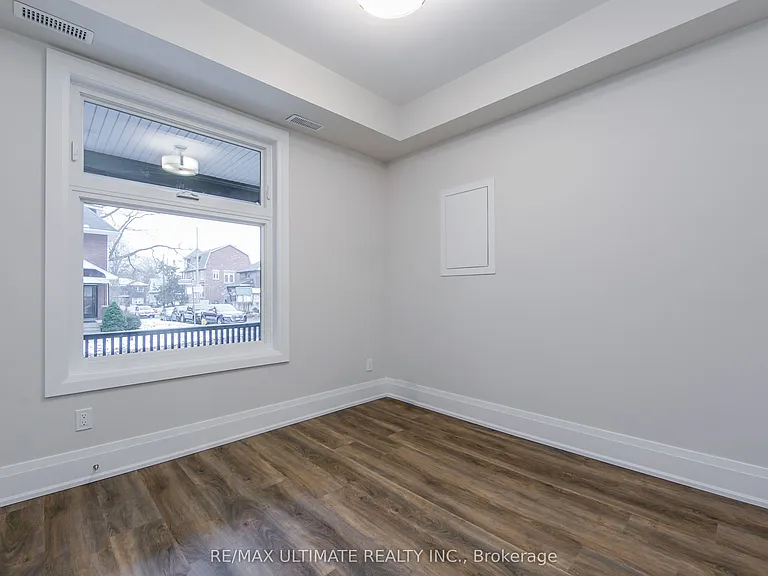 19 Fernwood Park Ave #MAIN — Photo 21