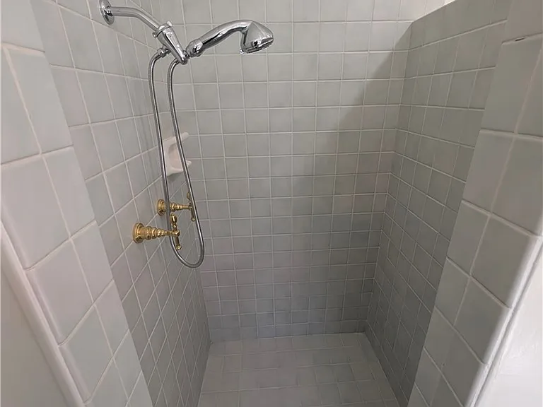582 N Sunnyslope Ave — Photo 53