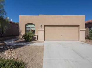 329 E Calle Minerva, Green Valley, AZ 85614