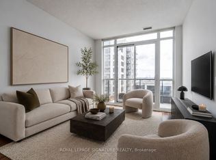 33 Clegg Rd #1105, Markham, ON L6G 0G6