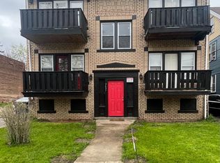 3637 E 149th St #2, Cleveland, OH 44120
