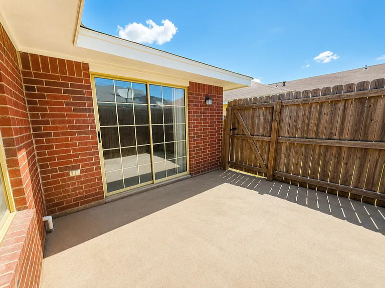 3001 Ashley Pl — Photo 33