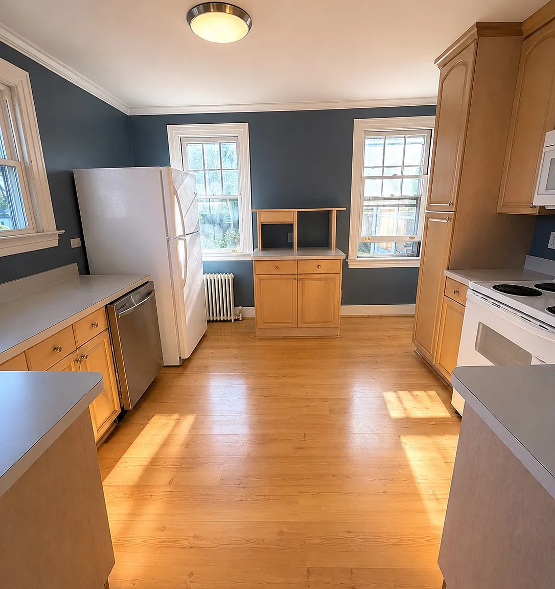 2 bed, 1200 sqft, $2,300 — Photo 1