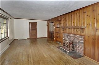 3rd image of 9536 N 32nd St