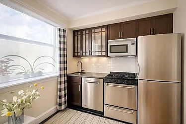 420 East 89th Street