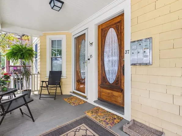 37 Granville Rd #3, Cambridge, MA 02138