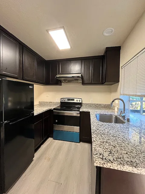 1967 Bonifacio St #8