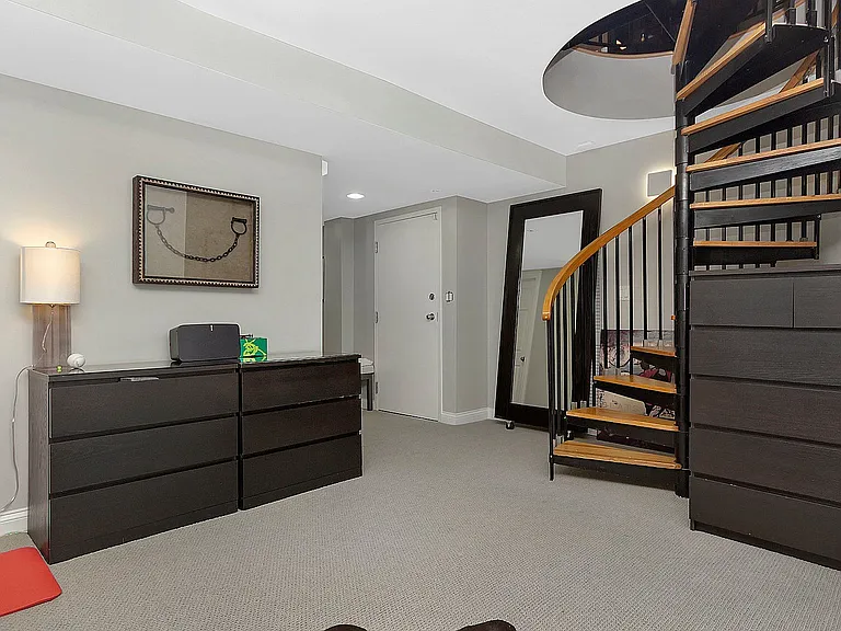 4938 S Drexel Blvd #101 — Photo 9