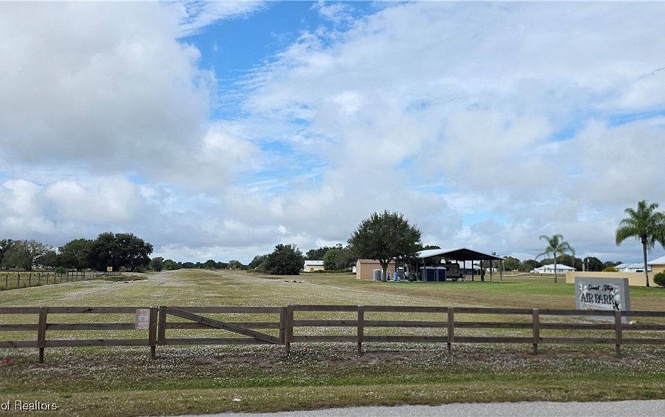 2nd image of 7286 SW 9th St