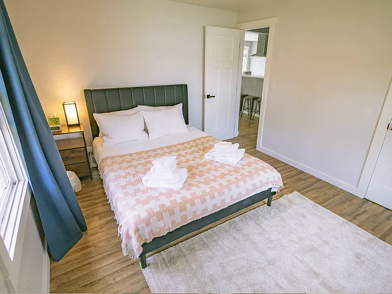 3018 E Denny Way — Photo 13