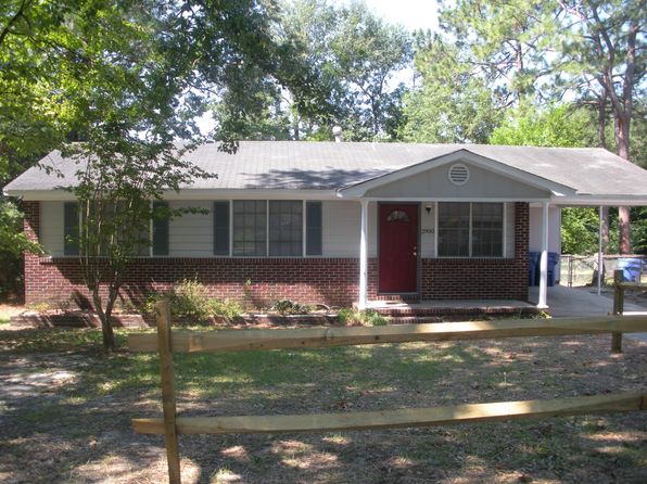 2900 Holt Dr
