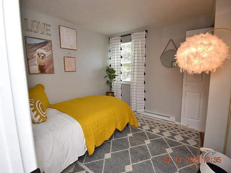 722 S Poplar St — Photo 12