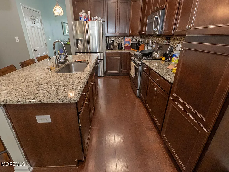 3 Bauer Ln — Photo 5