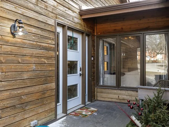 4316 Woodland Ave, West Des Moines, IA 50266