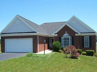 360 Summit Ridge Rd, Daleville, VA 24083