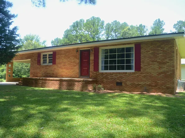 141 Holder Ln, Jacksonville, AL 36265