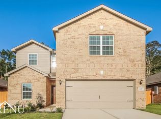 10450 Sweetwater Creek Dr, Cleveland, TX 77328