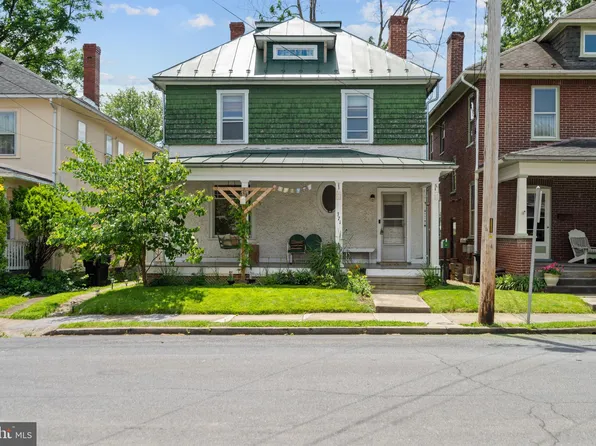 371 E Piccadilly St, Winchester, VA 22601
