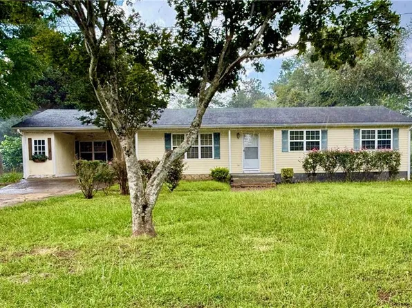 208 Donna Ln, Dallas, GA 30157