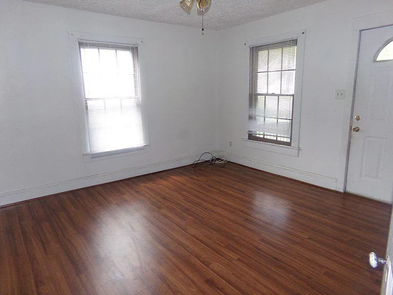 247 Winslow St — Photo 8