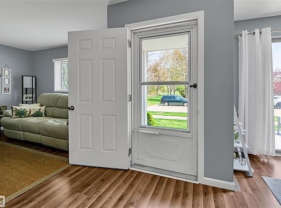 4th image of 50789 Bower Ct